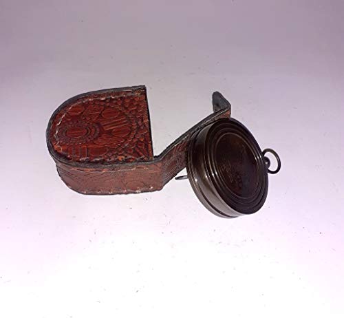 Brújula de bolsillo antigua de latón grabada miniatura 3