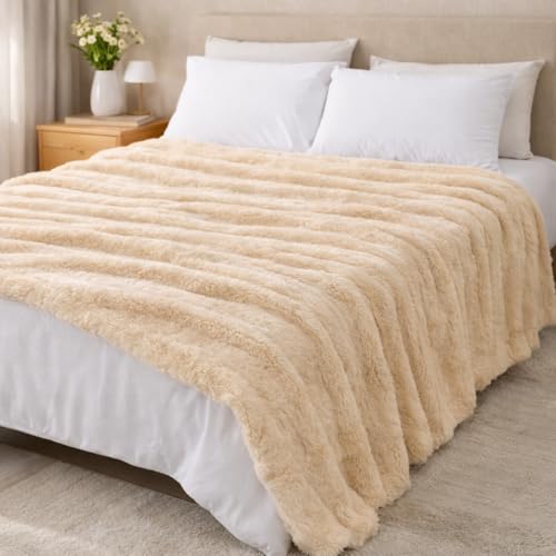 Image of WONJU Ultra Plush Mink Blanket | Soft Warm Fleece Blanket for Double Bed | Luxury Winter Blanket for Bed, Sofa, Couch & Travel | Machine Washable (Cream)