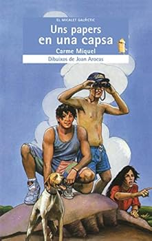 Paperback Uns papers en una capsa [Catalan] Book