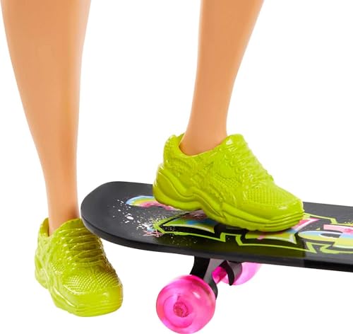 Barbie Extra Muñeca Curvy con 2 Gatitos y Accesorios miniatura 5