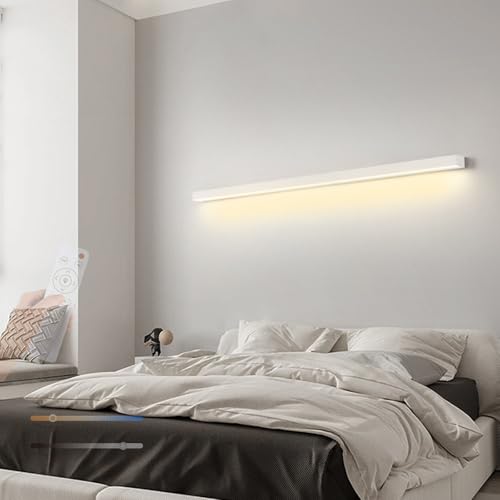 Iluminación de pasillos y escaleras con apliques modernos de salón en blanco