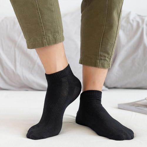 A Pair Fashionable Men's And Women's Sports Socks, Cotton Black And White Short Socks, Suitable For Both Men Women4