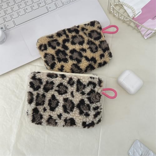 Coquette Change Purse Fuzzy Teen Girl Trendy Stuff Cute Coin Purse Fleece Small Wallets for Women (11)3