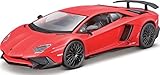 Detailgetreu in Rot präsentiert sich der Lamborghini Aventador SV Coupe in der Sammler-Edition von Bburago
