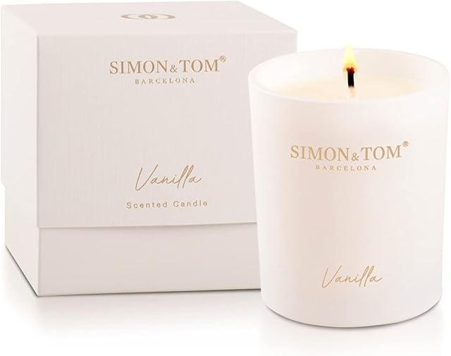 Simon&Tom Highly Scented Premium Vanilla Candle 10 Oz - 100 Hour Burn - Natural Organic Soy Wax - Aromatherapy Glass Candle Jar - Candle Jar with Matte White Gift Box for Home & Office - Vegan