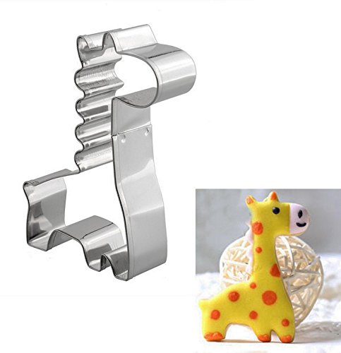 Cute Sitting Wire Giraffe Sculpture in Stainless Steel