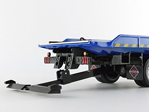 Fast & Furious 7 International Durastar 4400 Flat Bed Tow Truck 1