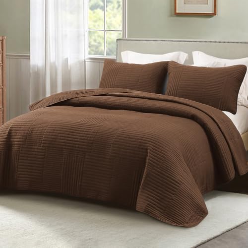 Whale Flotilla Ultra Soft Queen Quilt Bedding Set, Lightweight Microfiber Brown Quilts Bedspreads Full Size, 3 Piece Ultrasonic Geometric Coverlet Bed Cover for All Seasons