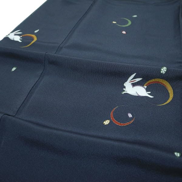 小紋 袷 ウサギちゃん 小紋 袷 ウサギちゃん 可愛いうさぎさんの帯留がポイントです