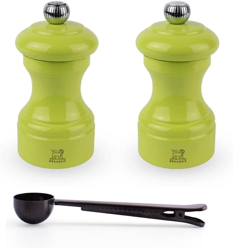 Peugeot Bistro Manual Salt & Pepper Mill Gift Set, Gloss Painted Wood, 10 cm - 4″- With Stainless Steel Spice Scoop/Bag Clip (Pistachio Lacquer)