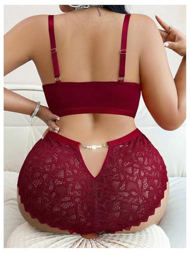 Image of MakeMeChic Women's Plus Size Lingerie Sets Contrast Lace Cut Out Wireless Bra and Panty Set