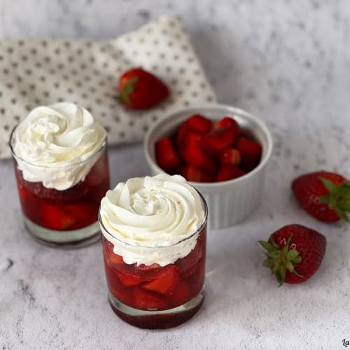 Fragole con panna montata