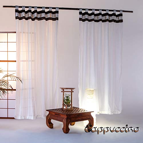 Cortinas Bali Style Cappuccino para crear un oasis de relax en tu cama con dosel