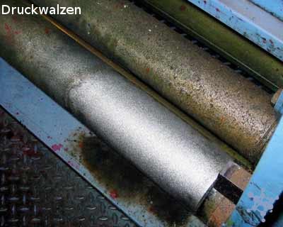 ILKA® - PLANOFIX Komplettreiniger Konz. | 30L | Universal reiniger Küchenreiniger (Zulassung Institut Fresenius), entfernt u.a. Fett, Öl, Wachs, Kohle, Kerosin, Ruß, Tinte - antistatisch