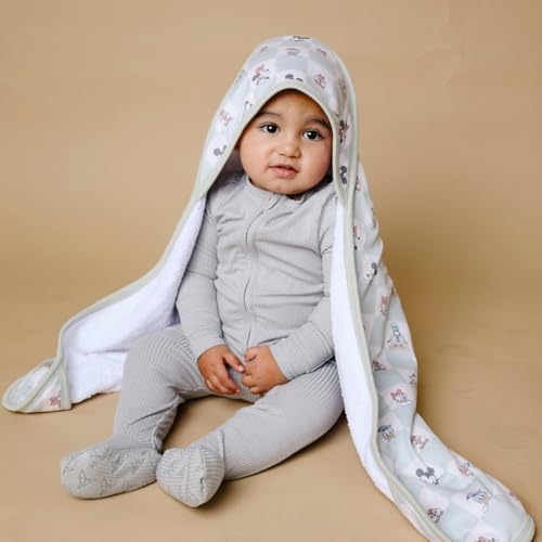 Image of Copper Pearl Premium Knit Hooded Bath Towel Mickey Mouse & Friends