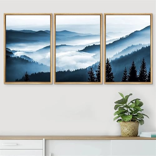 Cuadro abstracto de naturaleza con niebla y bosque de pinos para pared