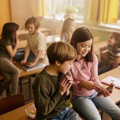 5.0 - &iquest;M&oacute;vil para los ni&ntilde;os en la vuelta al cole? - 30/08/26