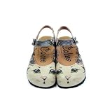 ✅ [ZAPATOS DE VERANO VERSÁTILES]: Perfectos para salidas informales, actividades veraniegas o aventuras al aire libre, estos zuecos multicolores aportan un toque único a tu armario, convirtiéndose en una opción popular entre el calzado femenino.