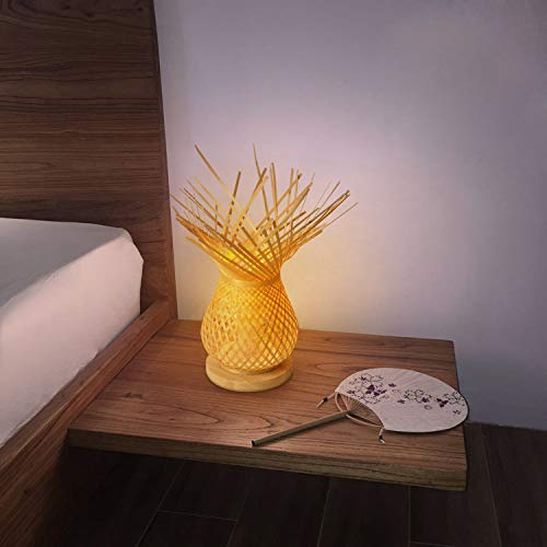 BarcelonaLED Lámpara de mesa Vintage pantalla en mimbre bambú trenzada rústica, base de madera con portalámparas E27 LED para cabecera dormitorio salón escritorio mesita de noche