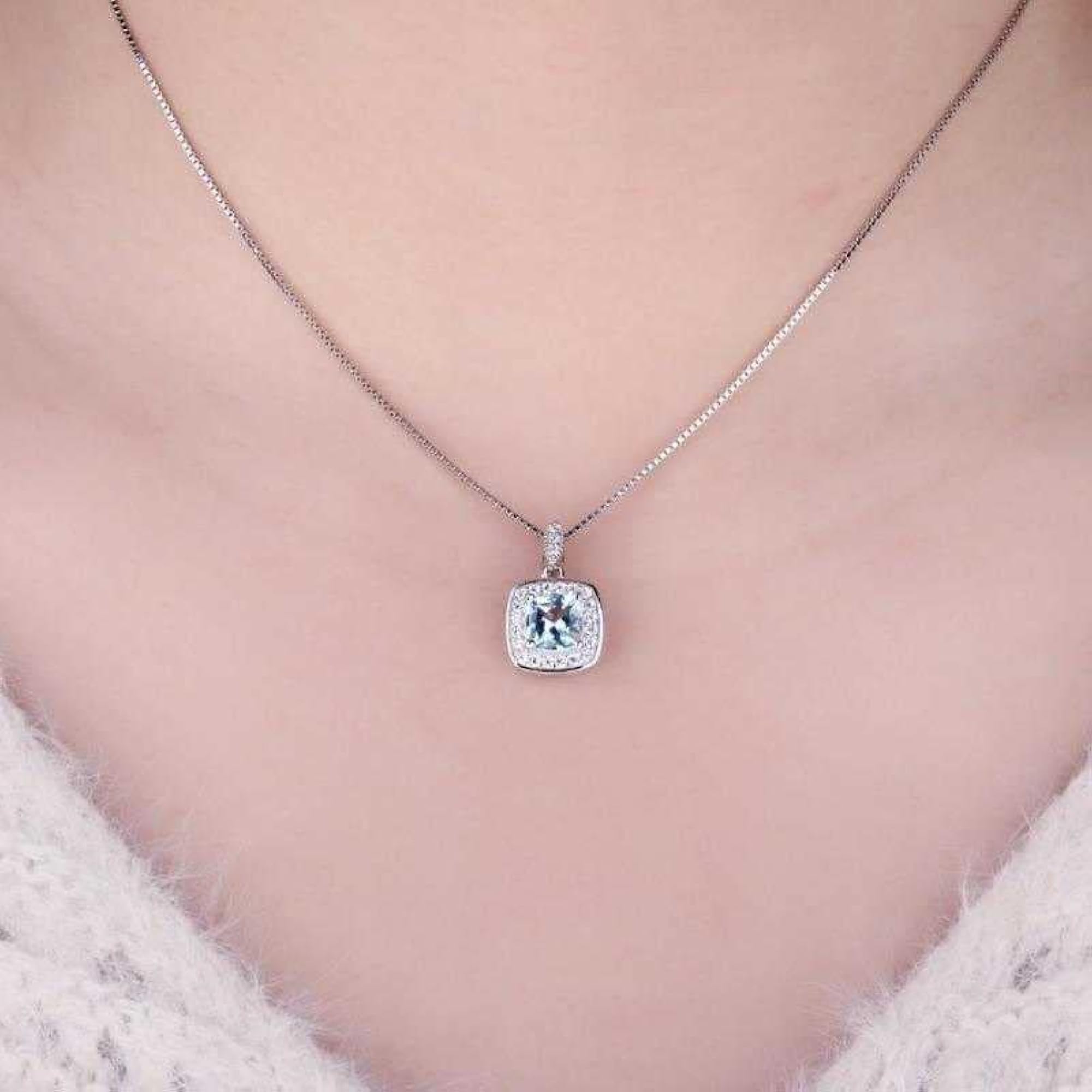 Bling Queen Mom Necklace with Heart Pendant