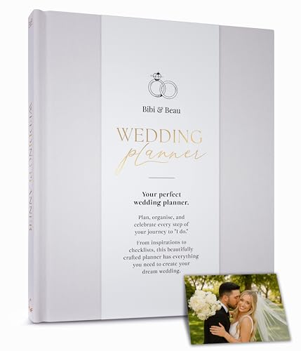 Wedding Planner Book & Organizer – 18-Month Countdown, Budget Tra...