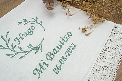 Miniatura 8 de Kit De Lujo Personalizado Para Bautizo - Conjunto De Vela, Pañuelo Y Concha Bordado Caja De Madera Grabada Con El Nombre Y Fecha Del Bautismo - Modelo Bambula Verde Menta