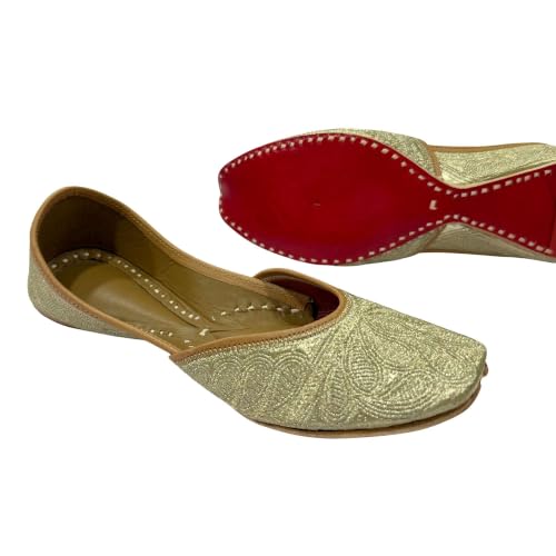Image of Gold Bridal Flats Wedding Shoes Indian Punjabi Jutti Mojari Designer Shoes