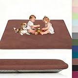 [ULTRA-POLYVALENT]: Le tapis ne perd pas de poils et son design roulable permet de le ranger ou de le transporter facilement sans encombrement, idéal pour la chambre bébé. Tapis de parc, Tapis d eveil bebe, Tapis de Gym bebe, Tapis à langer, tapis garçon ou fille. Notre tapis bébé s'adapte à vos besoins!