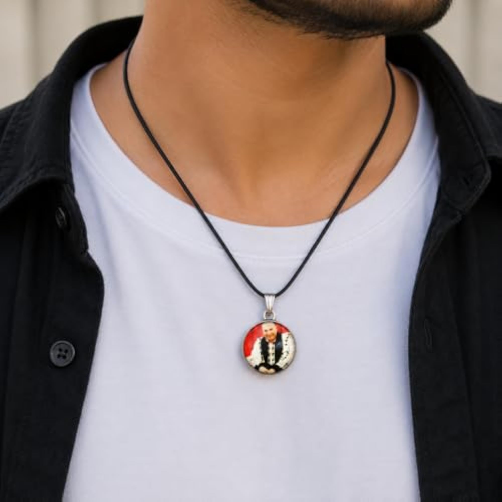 Guru Ji Swaroop Pendant & Locket Pack of 12