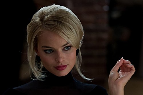 Generic MARGOT ROBBIE STRIKING PORTRAIT PosterLife Wall Art Poster 24x36