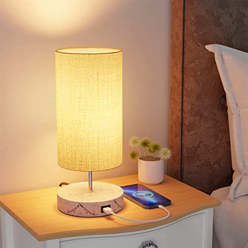 💡 Lampade da comodino tattili completamente dimmerabili - Premendo a lungo la base è possibile regolare la luminosità della lampada dal 5% al 100% per adattarla ai propri occhi. 5%~30% perfetta per dormire o fare da babysitter in camera da letto. 30%~65% adatta per giocare al telefono e proteggere gli occhi in salotto. 65%~100% perfetta per la lettura notturna nello studio o in ufficio.
