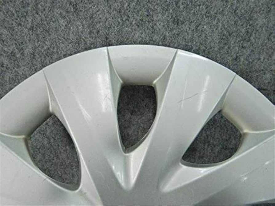 トヨタ　ホイールキャップ Amazon | TOYOTA (トヨタ) 純正部品 ホイール キャップ