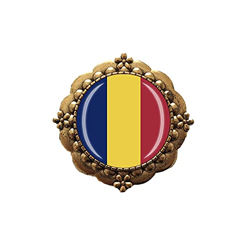 Dimensioni e materiale: circa 4 cm x 4 cm; Realizzato in cristallo e metallo.