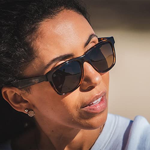 Óculos de Sol Hupi Brile Armação Tartaruga Lente Marrom Unissex, Cor: Marrom