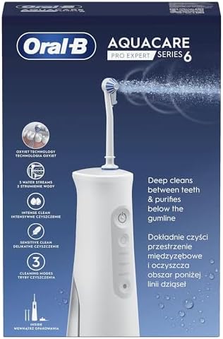 Oral-B AquaCare Pro-Expert Serie 6 Irrigator mit Oxyjet-Technologie, 3 Endstücke, 2 Arten von Wasserstrahlen, Weiß