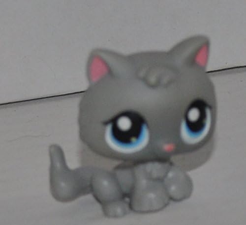 Kitten #270 (Grey, Blue Eyes, 2 shades of blue in eyes) - Littlest Pet Shop (Retired) Collector Toy - LPS Collectible Replacement Single Figure - Loose (OOP Out of Package & Print)