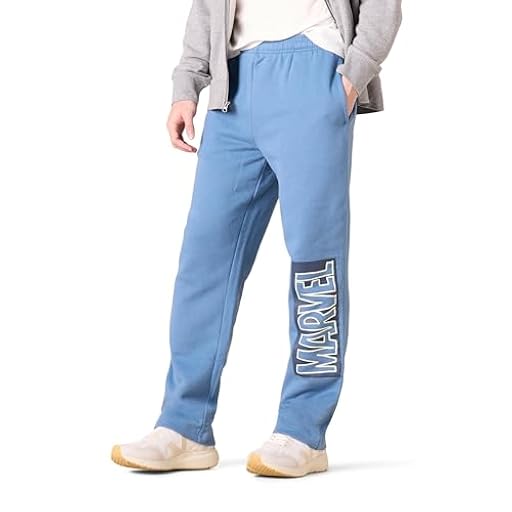 Amazon Essentials Disney | Marvel | Star Wars Pantalón de chándal de Forro Polar (Disponible en Tallas Grandes y Largos Especiales) Hombre, Marvel Logo, XL | Ya disponible en tu tienda friki favorita! En mundofriki.es!