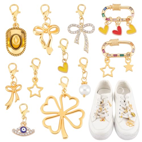Bijoux de chaussures dorés pour personnaliser vos baskets de mariage et sandales