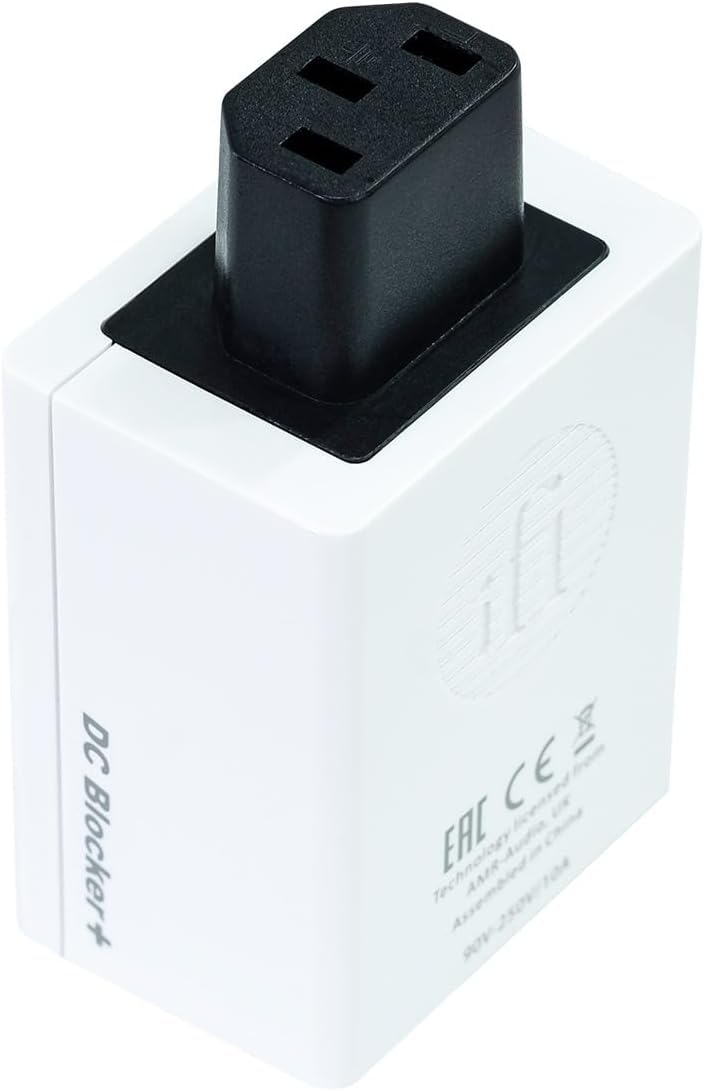 iFi SilentPower | DC Blocker+ | Connecteur IEC, Bloque Tout décalage CC, améliore la qualité de l'électricité CA pour Vos Aystems Audio et AV, élimine Le bourdonnement du transformateur.