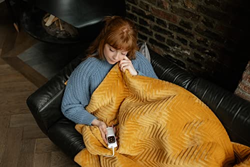 Dreamland Hurry Home Heated Throw – Mustard Yellow Quilted Herringbone - Deluxe Velvet Electric Blanket Perfect for bed and Sofa, Fast Heating, Machine Washable, Detachable Control, Timer, 160x120cm - Image 10