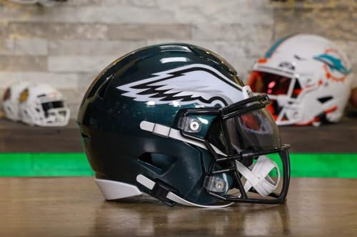 Eagles Mid-Size SpeedFlex Helmet - with Free USA Flag Decal - Green Gridiron