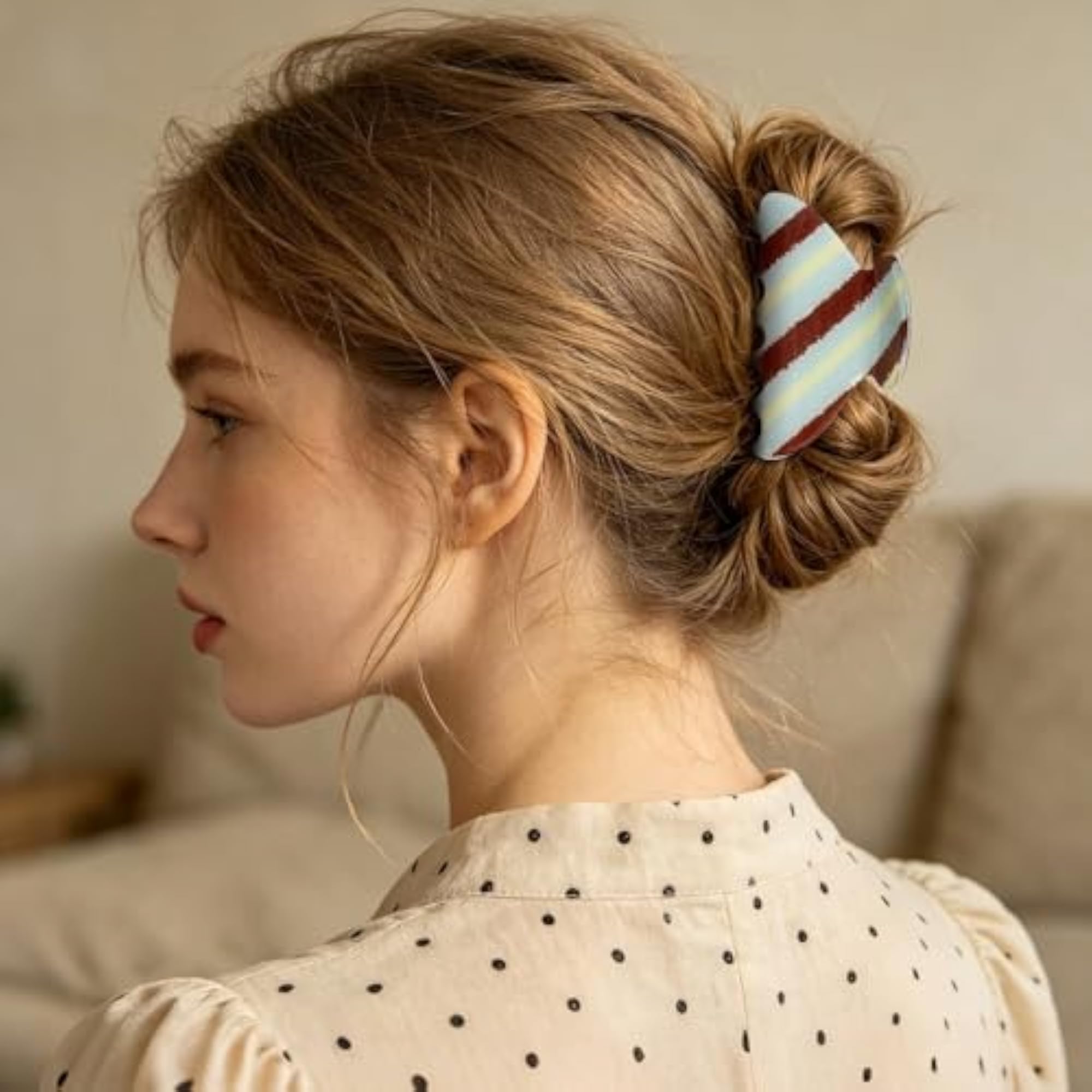 Vertical Striped Hair Claw Clip in Light Blue