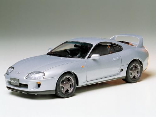 Toyota Supra Model Car 1/24 Tamiya miniatura 2