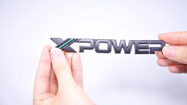 X-Power Auto Aufkleber Set - 2 Stück Metall Embleme In Schwarz/Rot