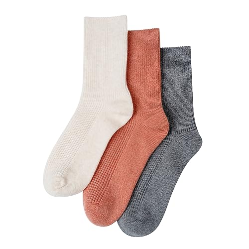 Image of MELUSA Wool Cashmere Socks for Women, 3 Pairs Super Soft Warm Cozy Winter Gift Crew Socks (US, Alpha, Medium, Regular, Regular, Ivory /Coral /Grey)