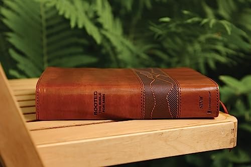 Image of Rooted: The NIV Bible for Men, Leathersoft, Brown, Comfort Print: Shaping Men for Faithful Living in Today's World