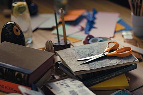 Fiskars Universal Scissors For Right Handed Users, Total Length: 21 cm, Steel/Synthetic Material, Classic, 1000815