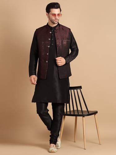 Image of men's Silk Blend Kurta Pejama & Waistcot Set
