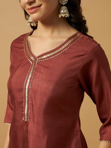 Image of Women Printed 2-Piece Silkblend Kurta & Pants Set