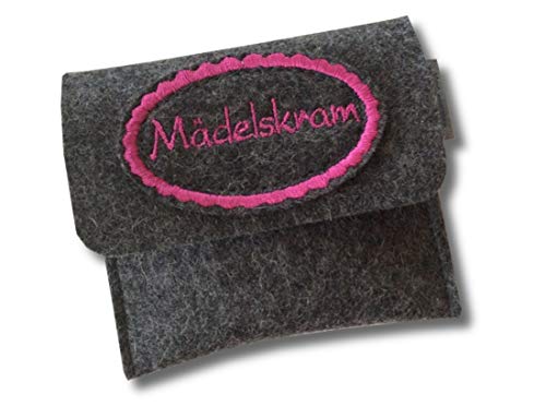 Tampontasche aus Filz mit frecher Aufschrift Mädelskram